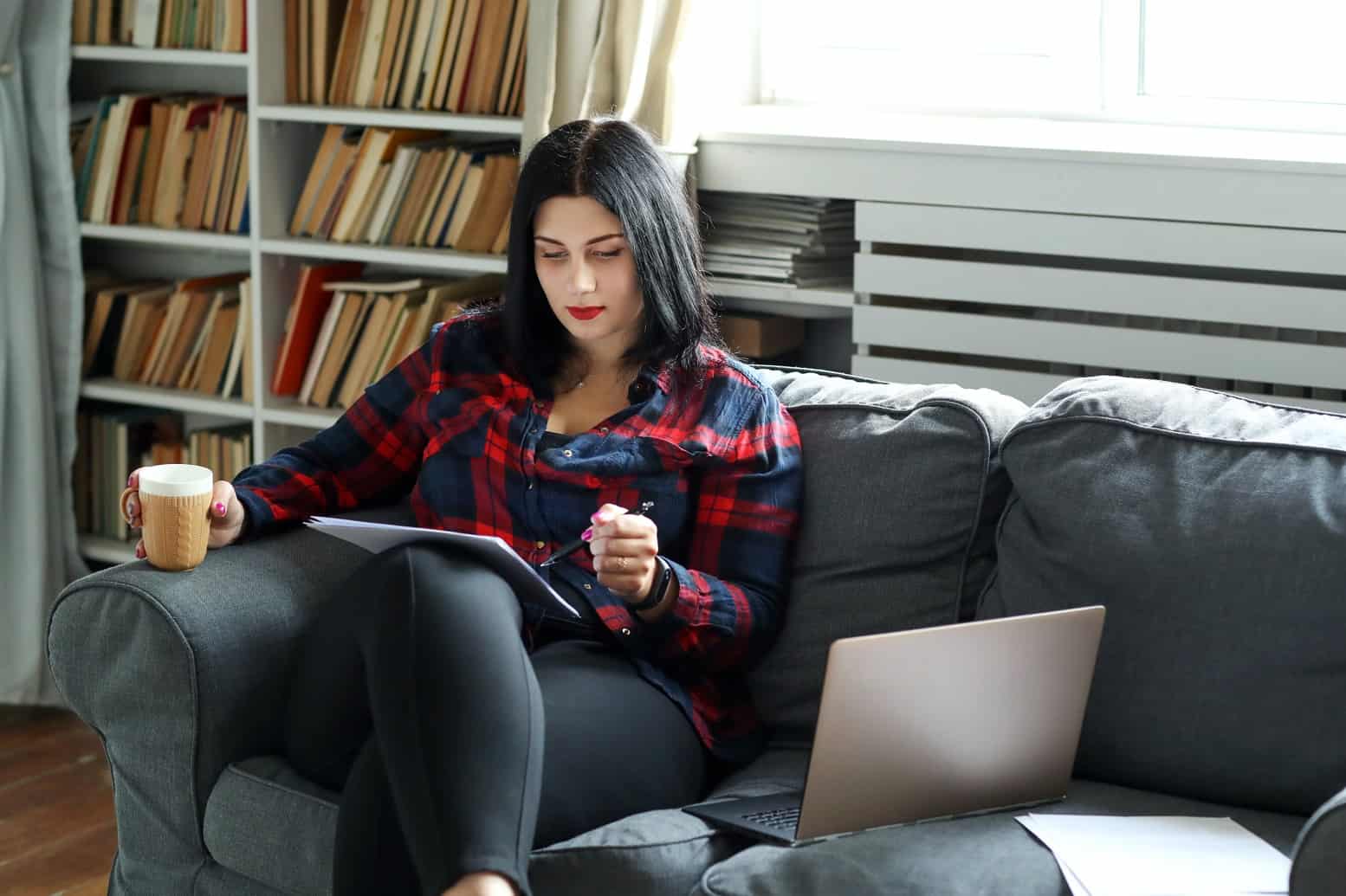 Top 7 Design Ideas for Students to Decorate a Room for Studying