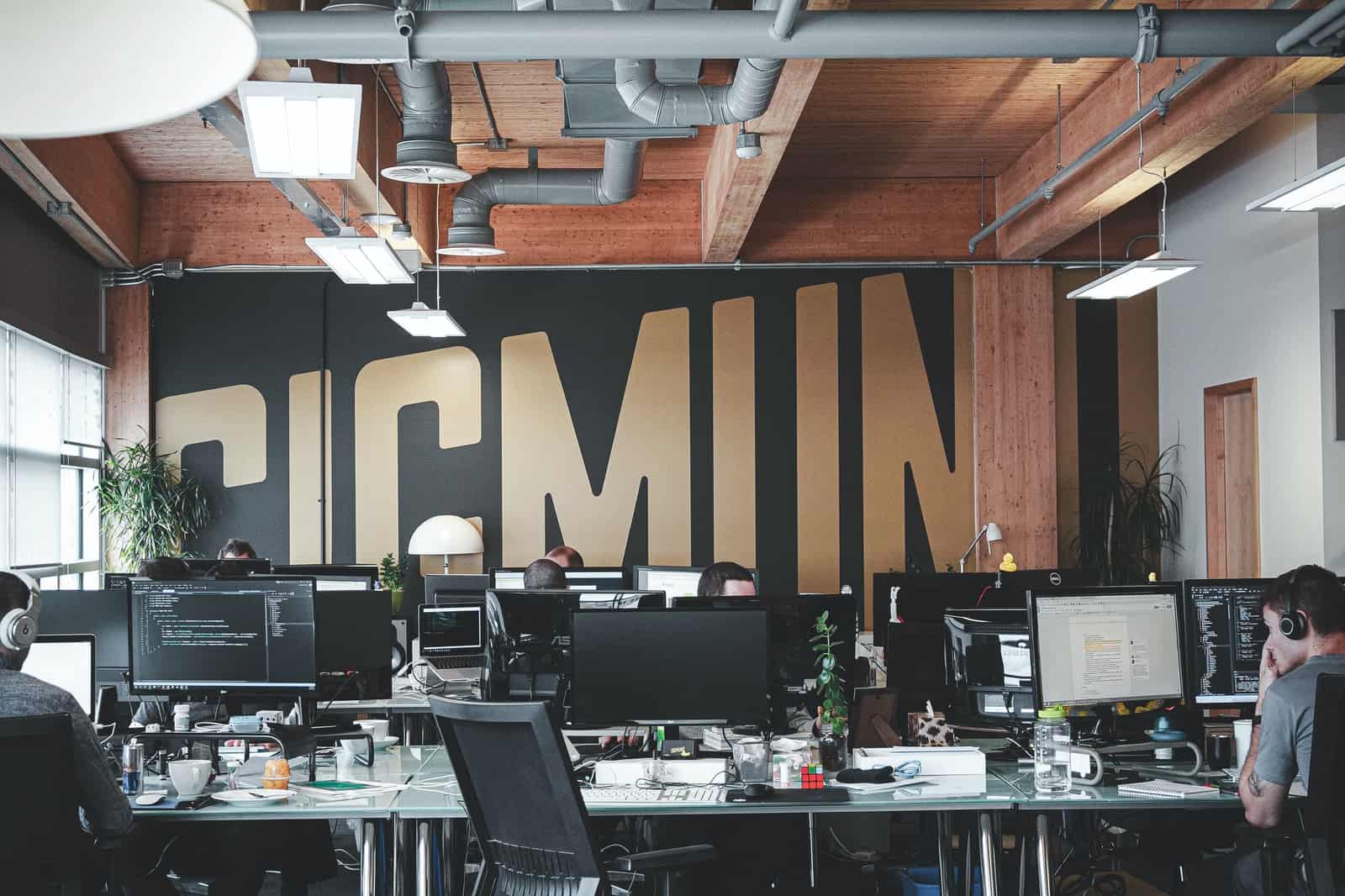 3 raisons de confier la création de votre site web à une agence digitale
