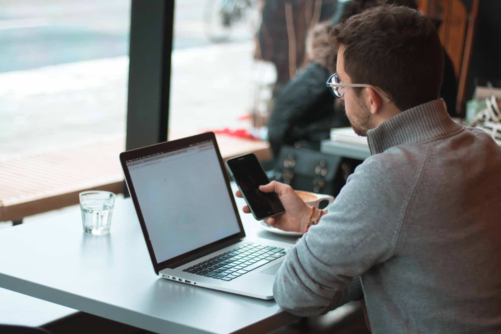 Webdesigner indépendant : quels statuts pour votre activité
