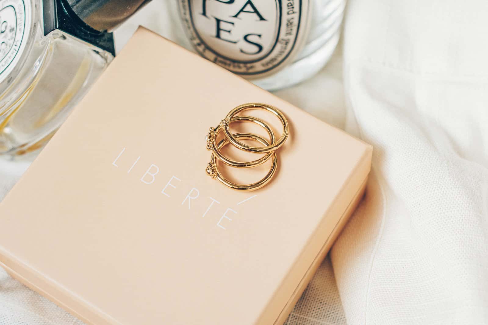 Make your jewelry website stand out online with these 5 design tips and ideas