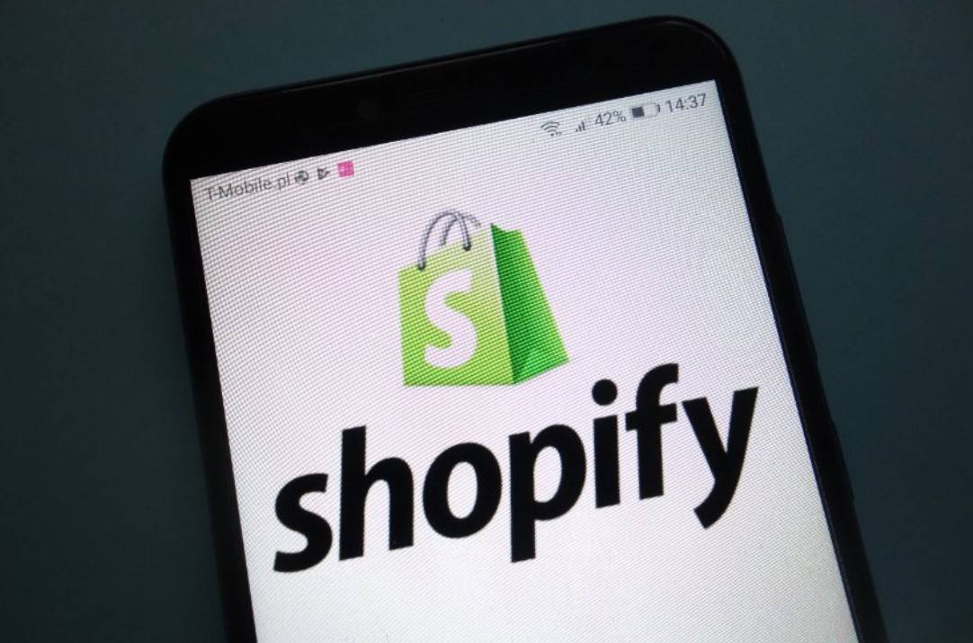 Hébergement de commerce en ligne : comment profiter de l’offre gratuite de Shopify ?