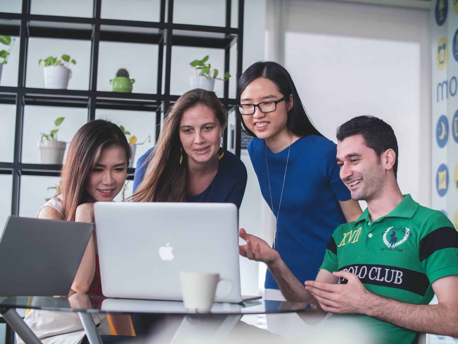 7 Key Benefits of Taking a Digital Marketing Course in 2023