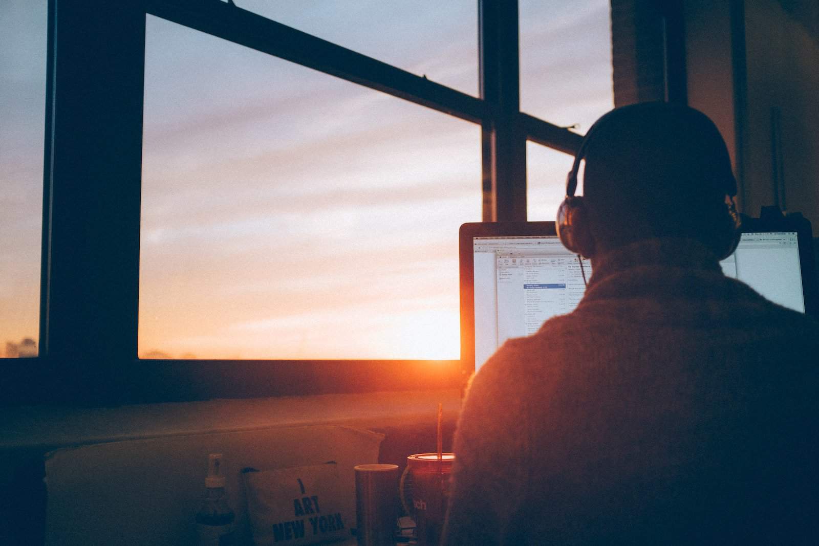 10 Ways to Make Your Workday More Efficient and Less Stressful