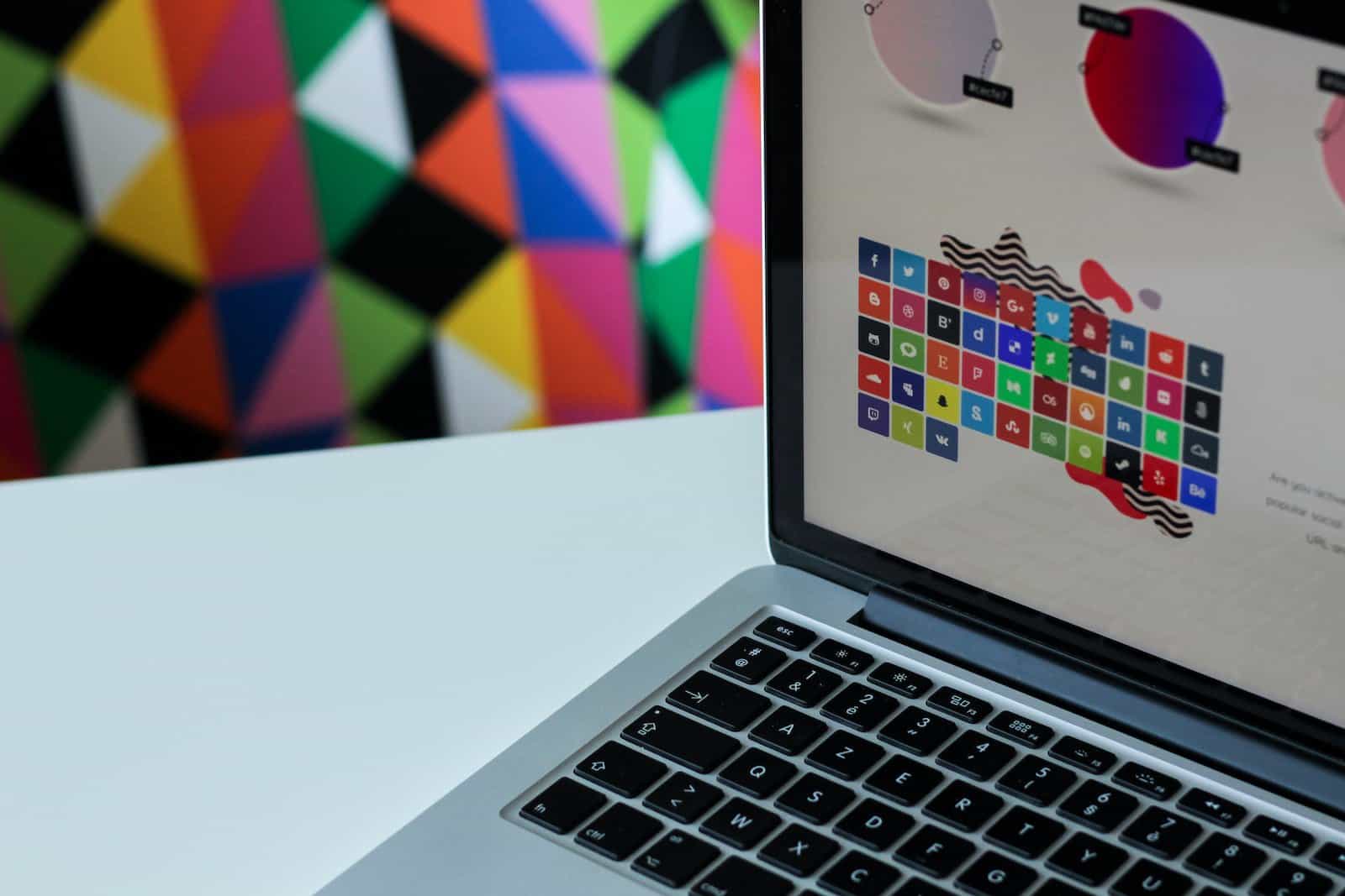 How to Choose the Perfect Color Scheme for Your Website: Expert Tips and Techniques