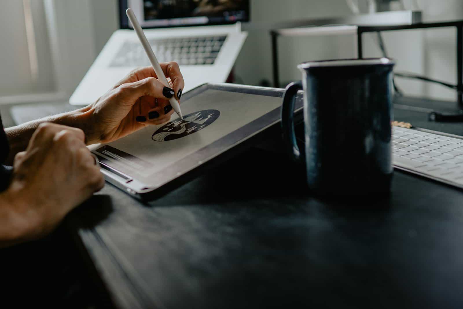 How to Create a Logo for Your Website in 2024