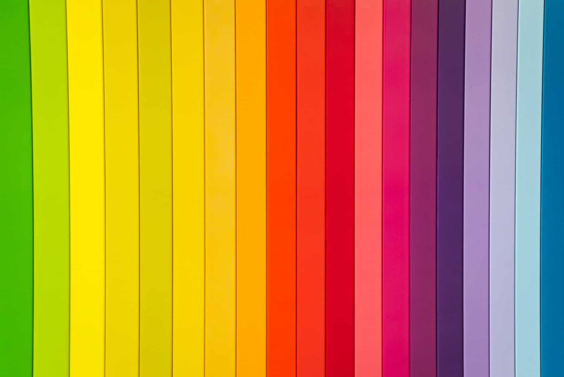 6 Ways to Use Unusual and Striking Colors on Your Website