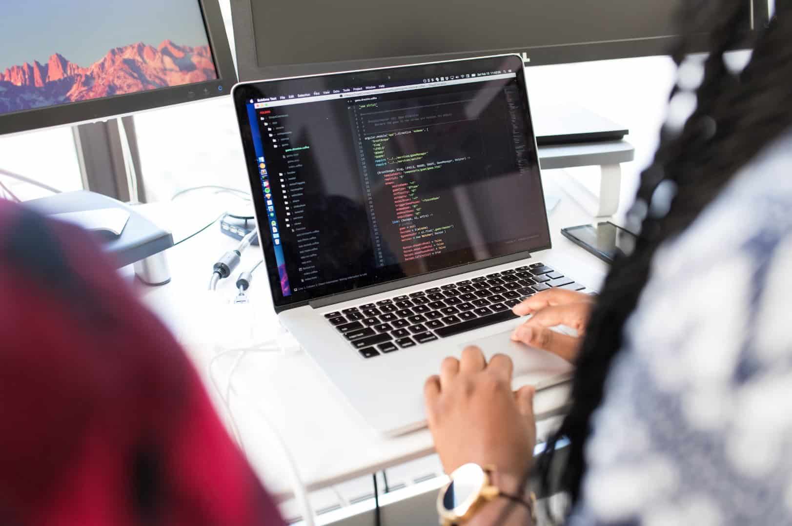 How to Choose the Right Web Designer for Your Project
