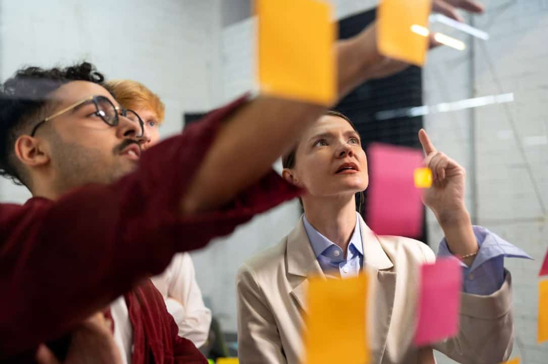 Offshore Agile Software Development: Benefits and Challenges