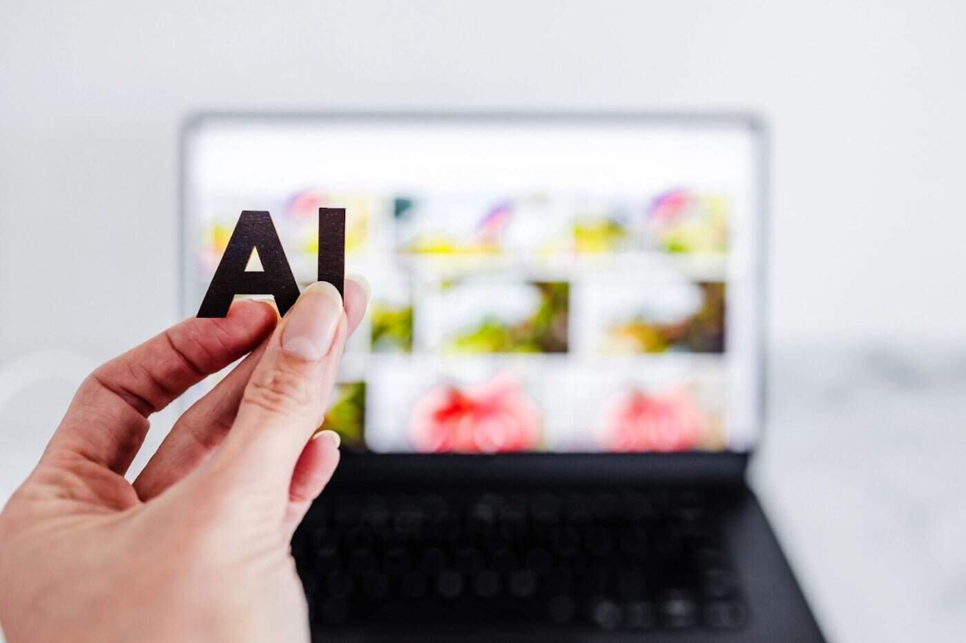 What Role Do AI Tools Play in Social Media Content Creation