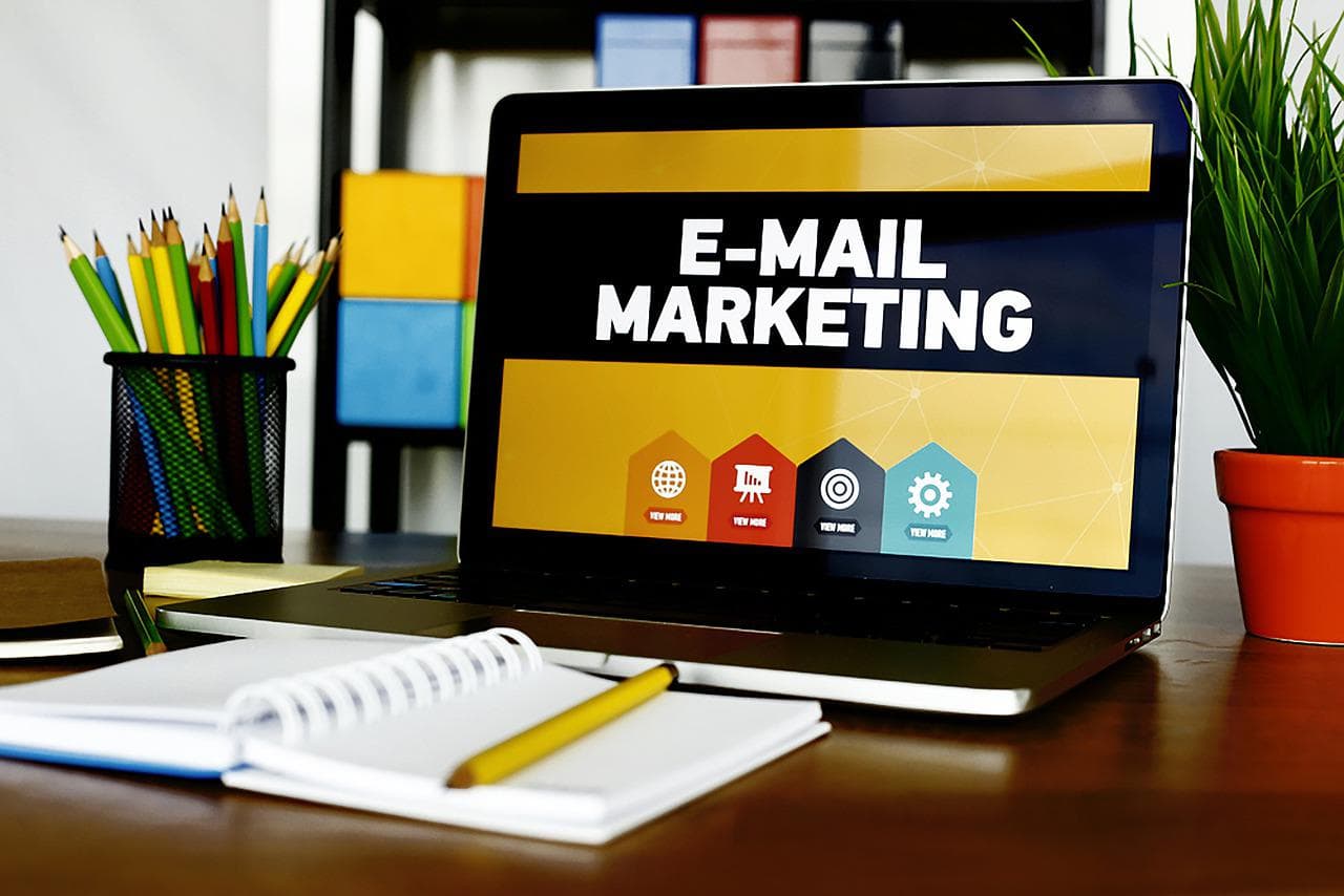 Omnisend vs Klaviyo: Email marketing platforms compared