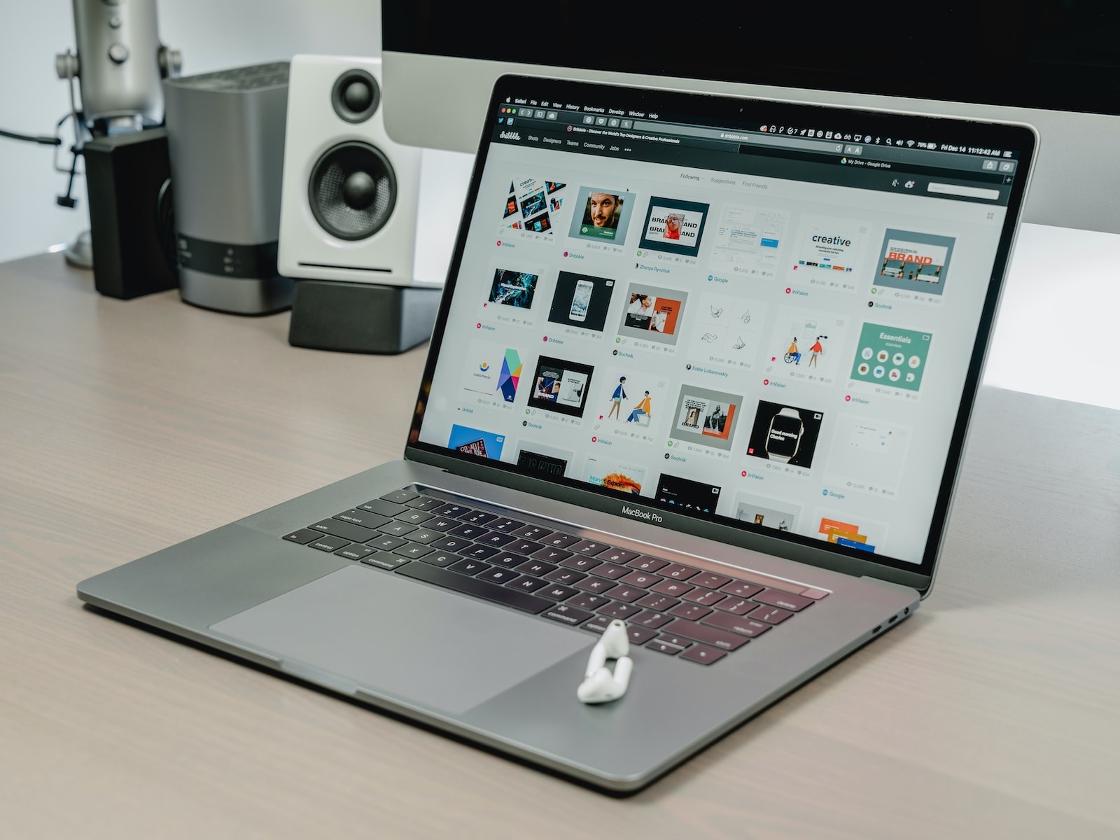 Dribbble Unveils New Logo and Refreshed Brand Identity